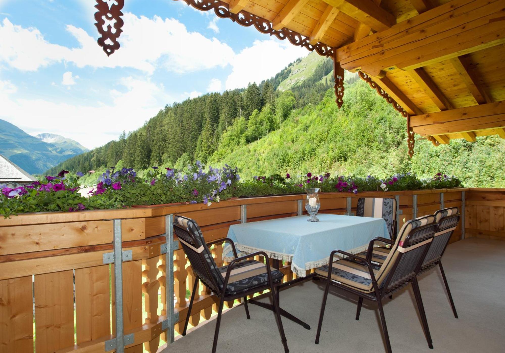 Ferienschloessl Harmonie Hotel Holzgau Room photo